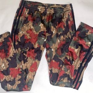 Adidas Pharrell Williams Jersey Track Pants Camouflage  Size SM